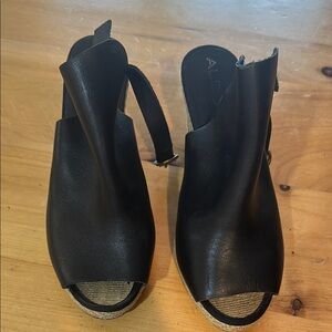 Aldo Black Mules Elegant Open-Toe Design